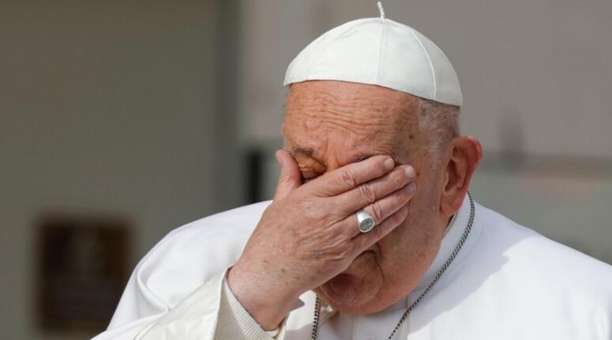 Papa Francesco mostra segni di miglioramento dopo dodici giorni di ricovero - Ansa