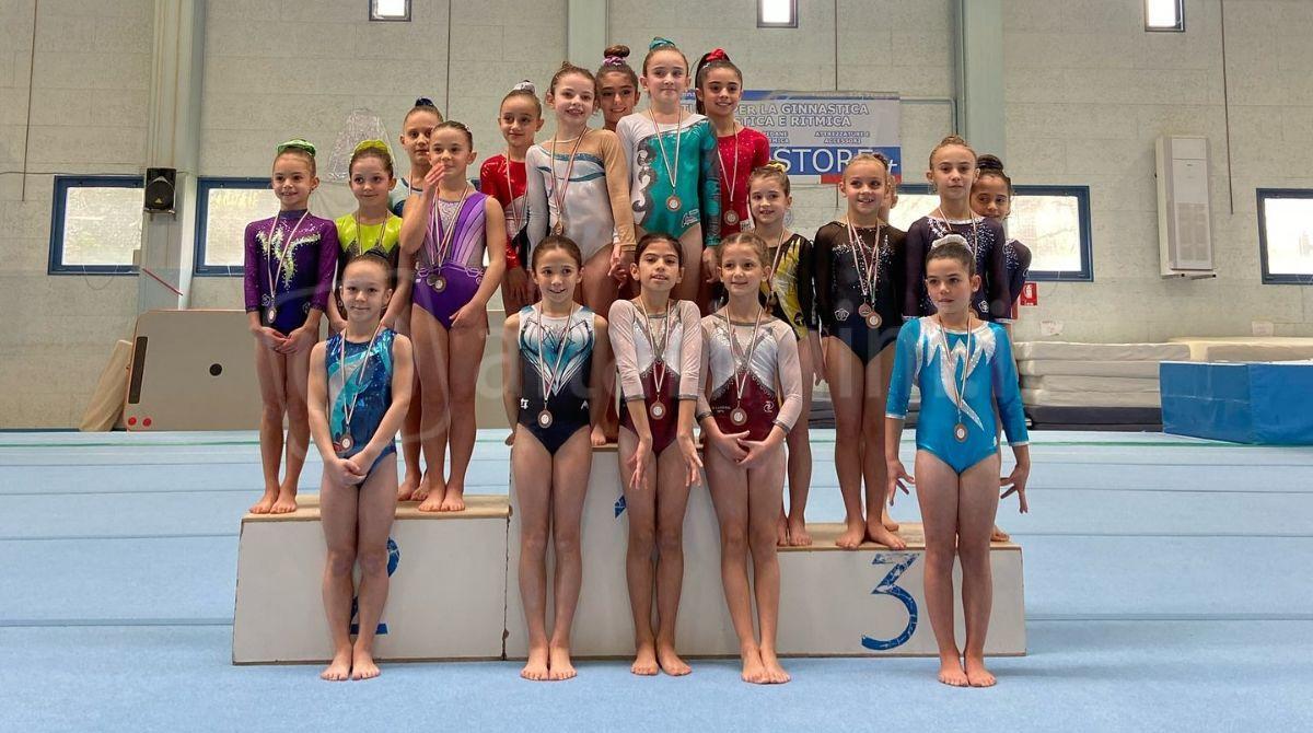 Tra artistica e ritmica weekend di medaglie per le ginnaste di Riccione - 