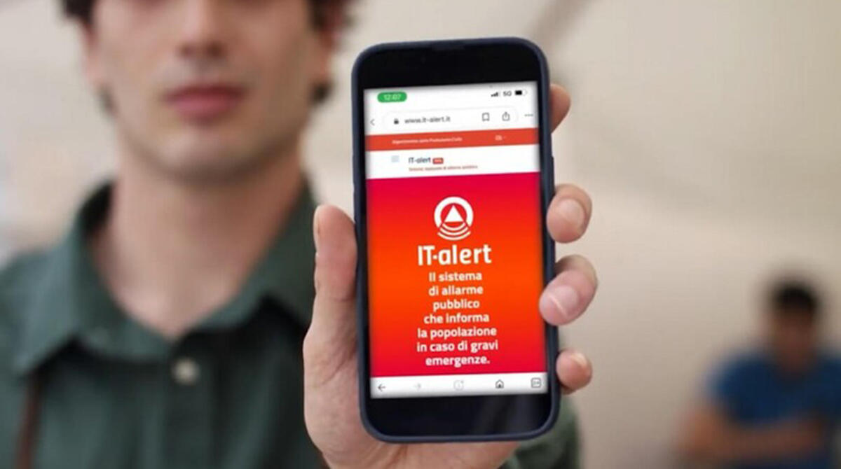 Novafeltria, martedì 1° aprile una simulazione di incidente It-Alert: squilleranno i cellulari - It-Alert (foto Ansa)