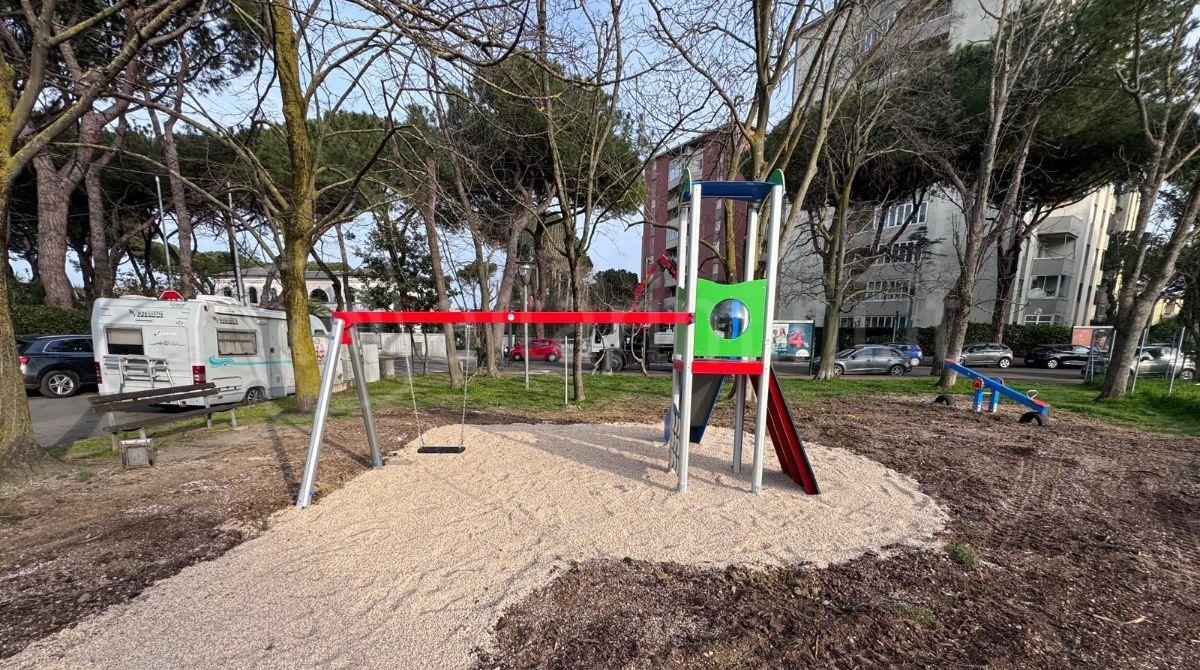 Aree verdi in crescita: completata la riqualificazione del parco di viale Panoramica a Riccione - 