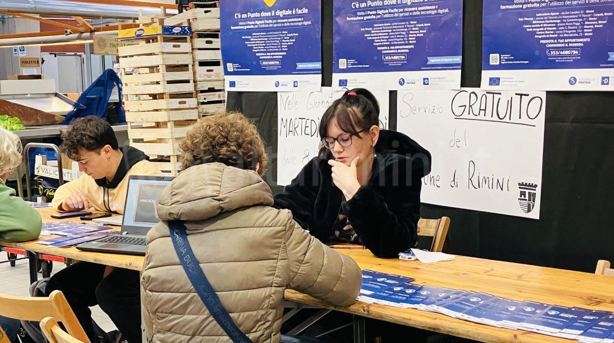 Arriva un nuovo Punto Digitale Facile al Mercato Coperto di Rimini - 