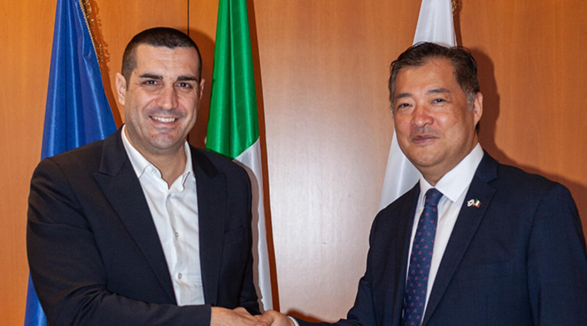 Il presidente de Pascale incontra il console generale della Corea del Sud, Choi Tae Ho - Presidente de Pascale e Console Choi Tae Ho