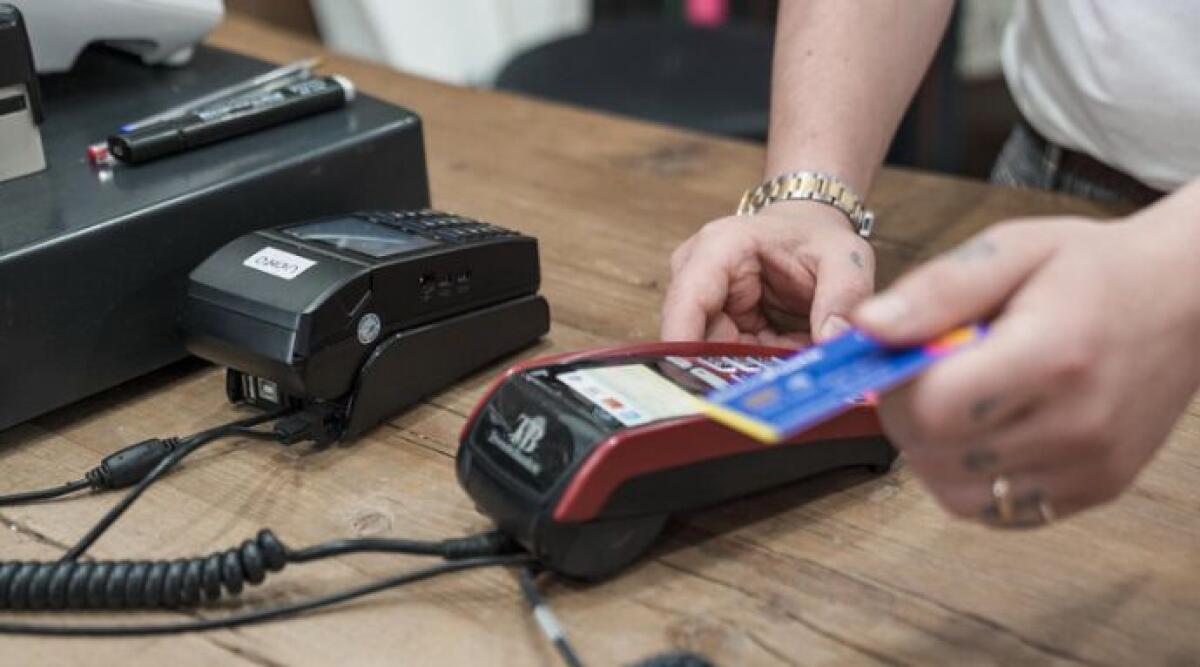 Dal 2026 nuove regole per i pagamenti con Pos: obbligo di invio dati all’Agenzia delle Entrate -