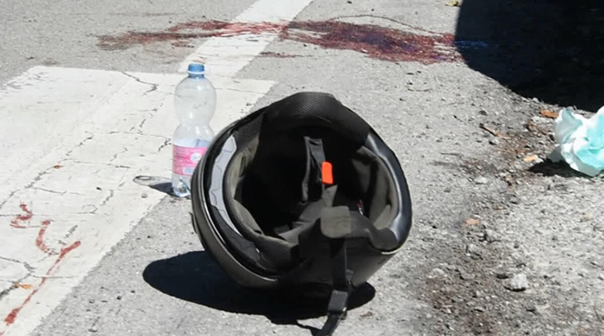 Incidente mortale a Ravenna: perde il controllo dello scooter e muore -