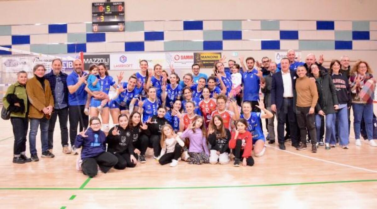 Volley B1 femminile, la Lasersoft Riccione regola 3-1 l'Eagles Padova: è salva - 