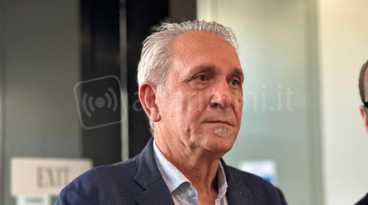 Nuovo ecografo al Pronto soccorso di Rimini, alla consegna, per la Regione, Paolo Trande -