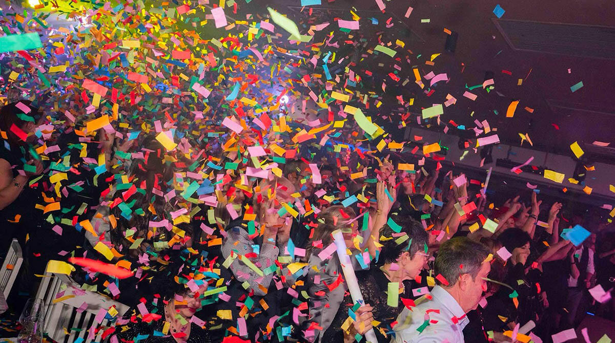 Serata revival a Rimini: al Frontemare la magia degli anni '80 -