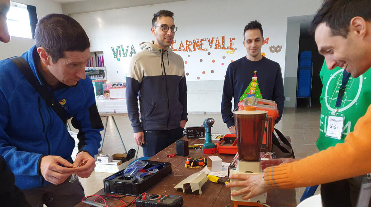 Grotta Rossa, il riuso al centro dell'evento che precede il Campo Lavoro Missionario - 
