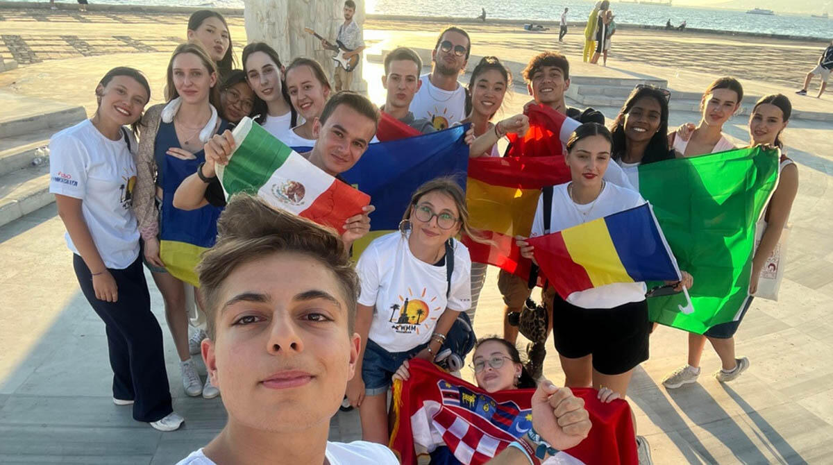 EuroXpro 2025: Rimini si trasforma nella capitale dei giovani leader globali - EuroXpro 2025