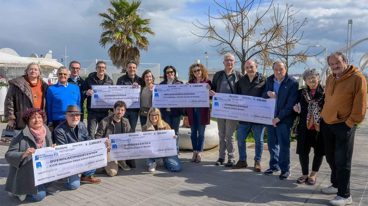 Famija Arciunesa dona 5500 euro alle realtà benefiche di Riccione - 