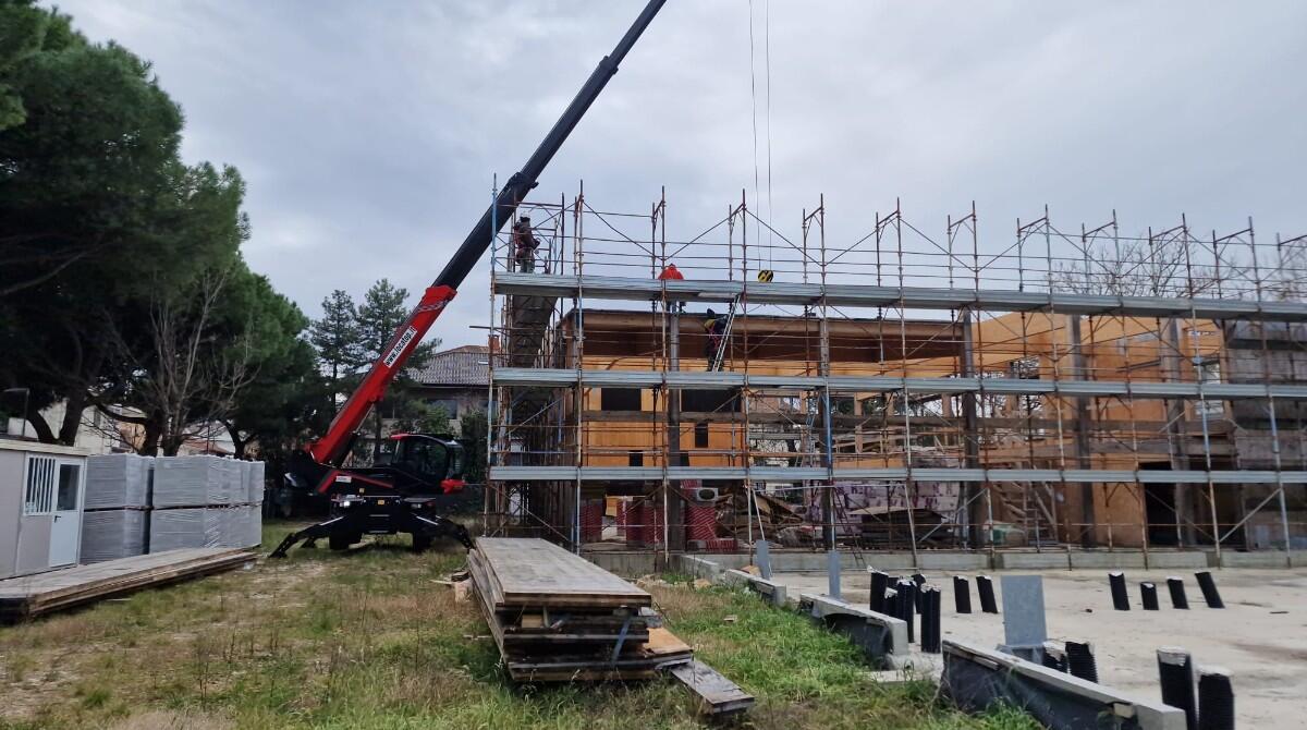 Riccione: al via il completamento della scuola primaria di viale Panoramica - Lavori palestra scuola Panoramica