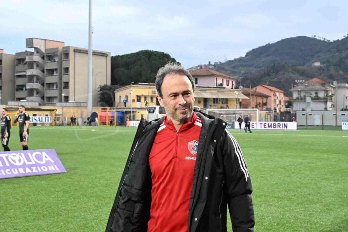 Calcio C, Sestri Levante: esonerato mister Diego Longo dopo il ko di Arezzo -