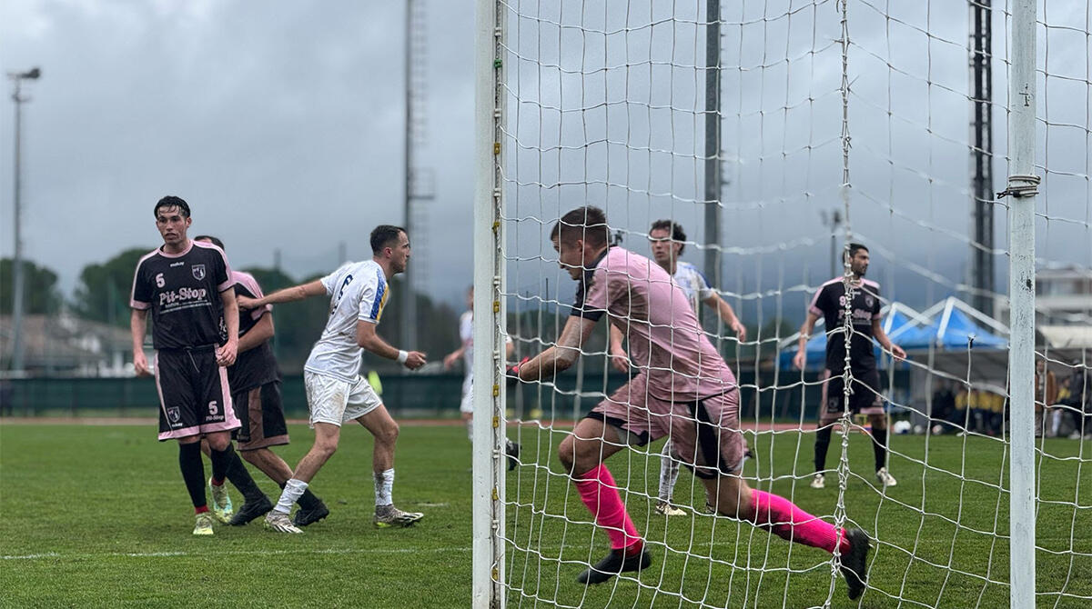 Young Santarcangelo, inizio flash e due reti per battere il Verucchio (2-0) -