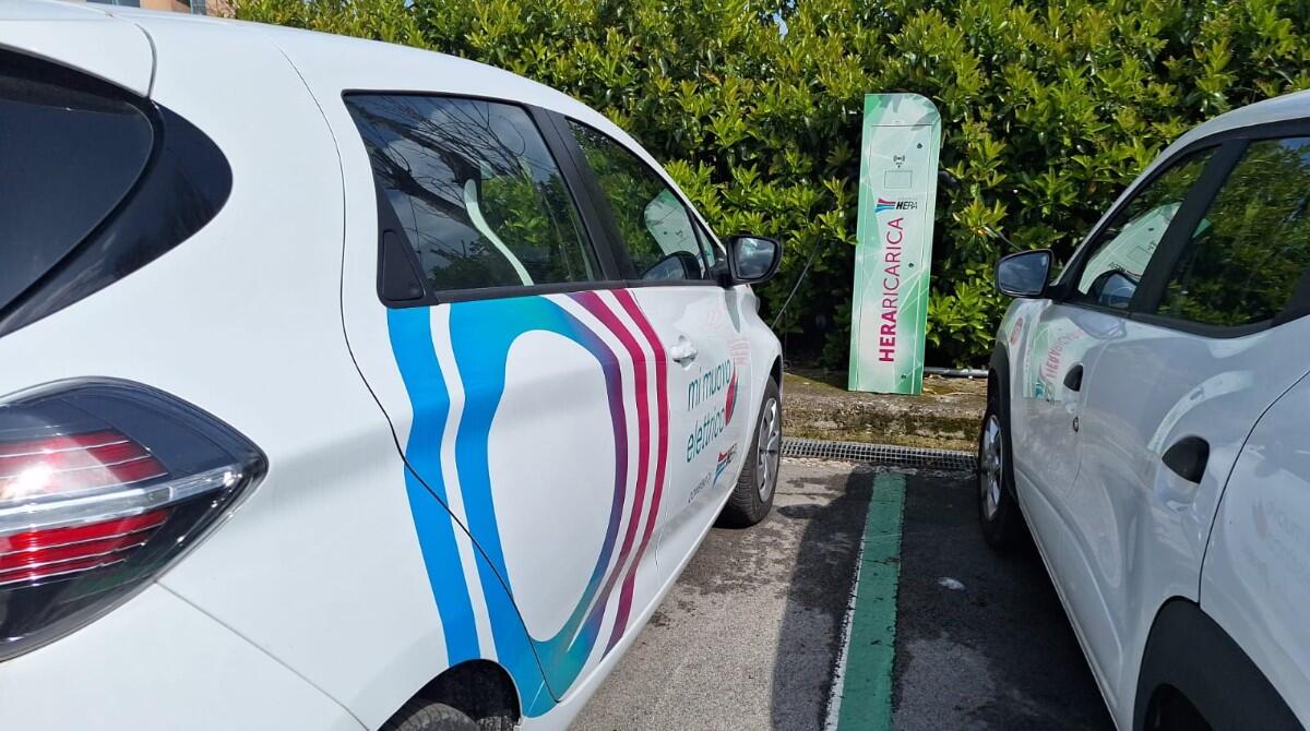 Auto elettriche: a Riccione 10 nuove postazioni per la ricarica - Postazioni ricariche veicoli elettrici