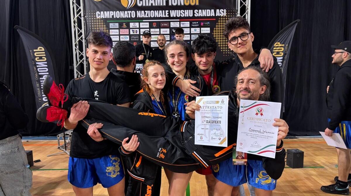 Arti marziali: la scuola Yan Long di Riccione brilla al Campionato nazionale di Wushu Sanda Asi - Gli atleti della scuola Yan Long di Riccione
