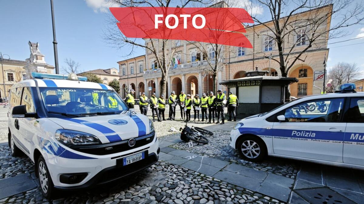 Santarcangelo, simulato incidente mortale in piazza Ganganelli -