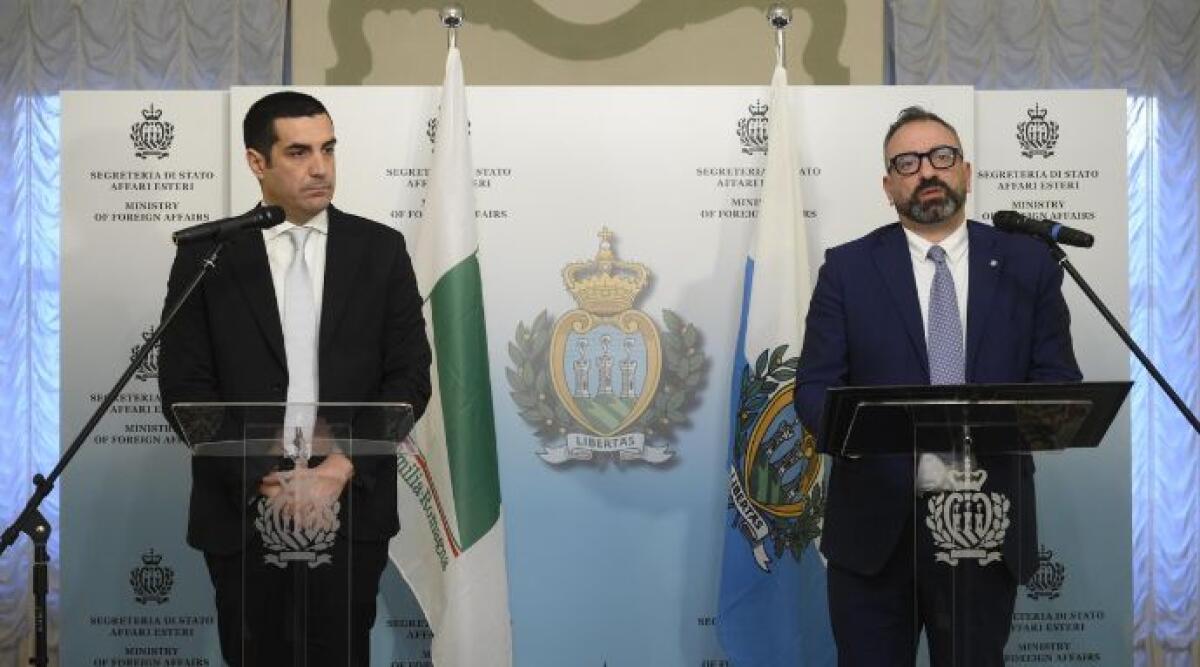 De Pascale a San Marino: 'Sostegno totale all'ingresso in Europa' - Michele De Pascale con il Segretario di stato per gli Affari esteri Luca Beccari