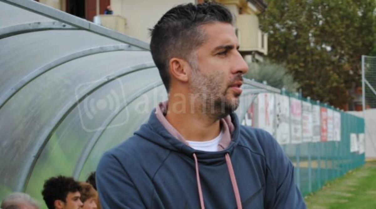 Calcio Eccellenza, si dividono le strade tra il Gambettola e mister Marco Bernacci -