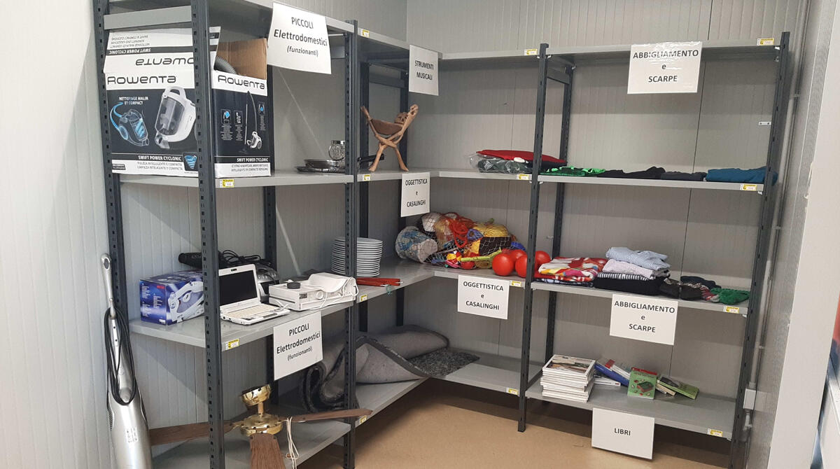 A Rimini oltre 6.000 kg di oggetti salvati dai rifiuti per avere una seconda vita - 