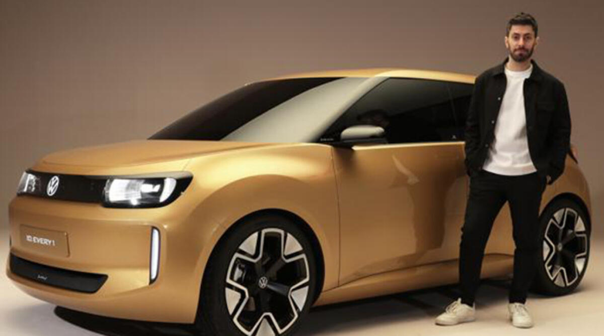 Lorenzo Oujeili, il designer romagnolo dietro la nuova Volkswagen ID. Every1 - Il designer Lorenzo Oujeili che ha lavorato sugli esterni di ID. 1