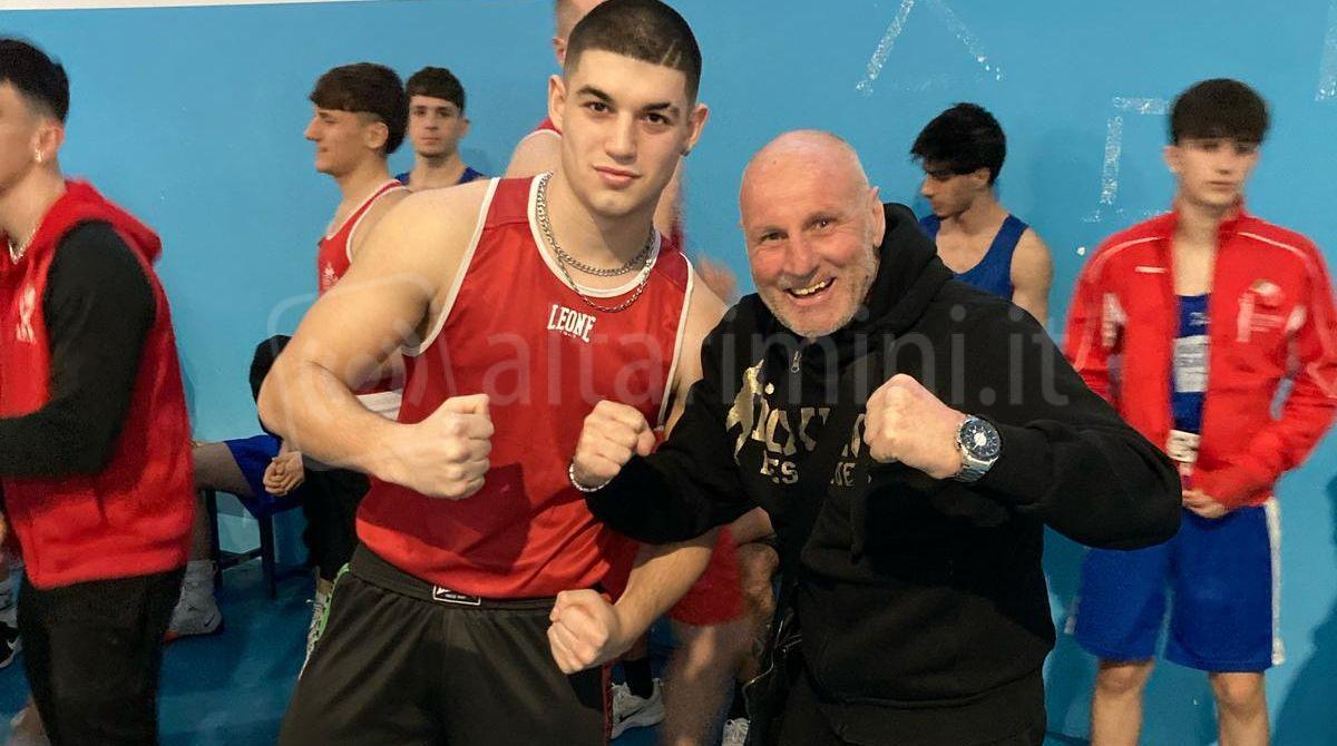 Boxe Santarcangelo, Salaroli batte Spinosa: ko tecnico -