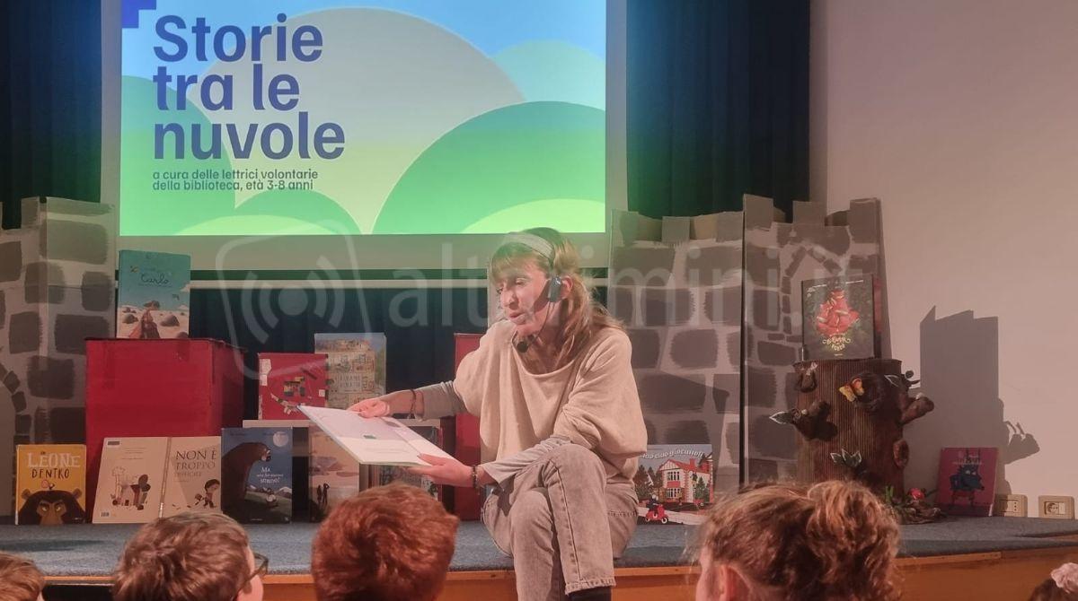 Tornano le "Storie tra le nuvole": letture ad alta voce a Riccione -