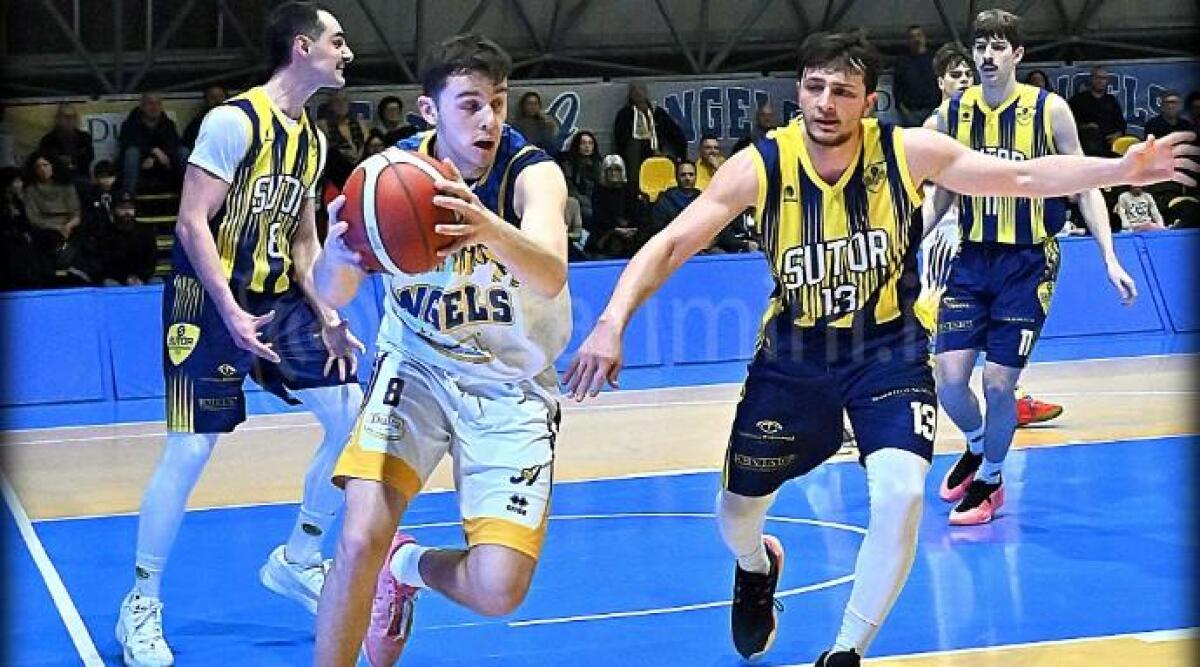 Basket C, quarti playoff: hurrà Angels in gara1 contro Montegranaro (79-70) - 