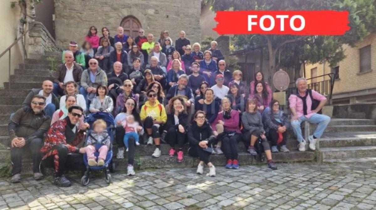 Una camminata alla scoperta delle bellezze di Sartiano: successo per l'iniziativa di Nova Attiva - Il gruppo che ha partecipato all'escursione