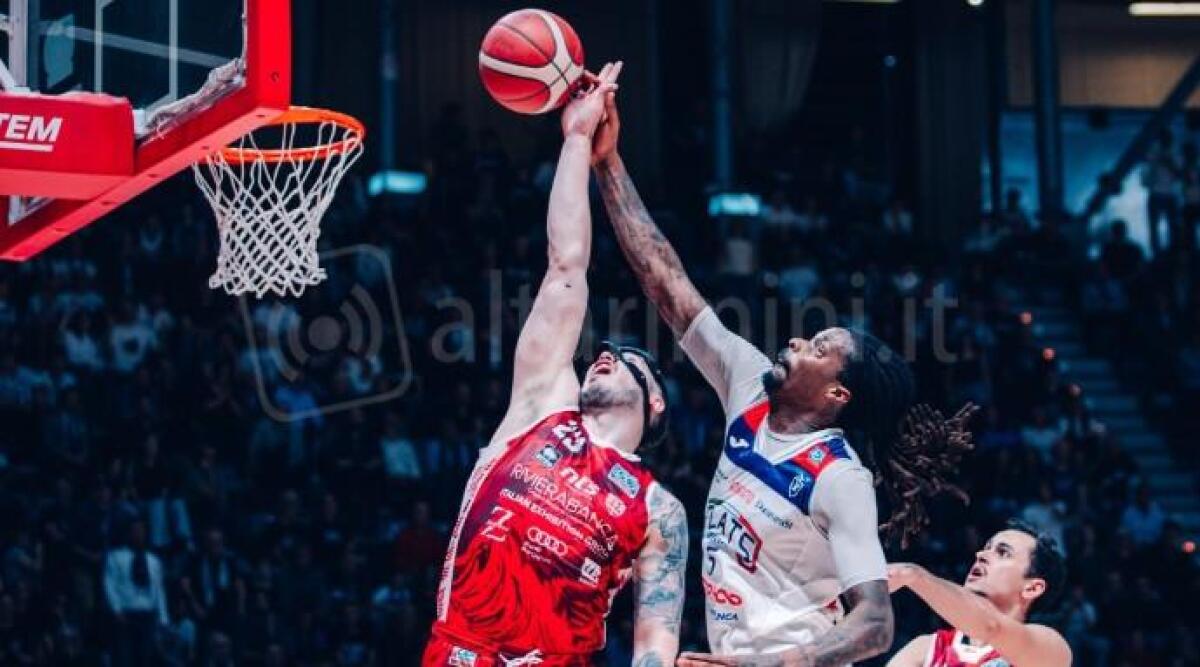 Basket A2, RivieraBanca: successo sulla Fortitudo, secondo posto blindato (75-84) -