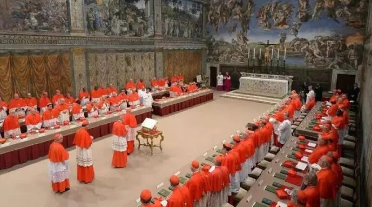 Conclave: a Rimini le Clarisse invitano ad "adottare" un cardinale con la preghiera - Ansa