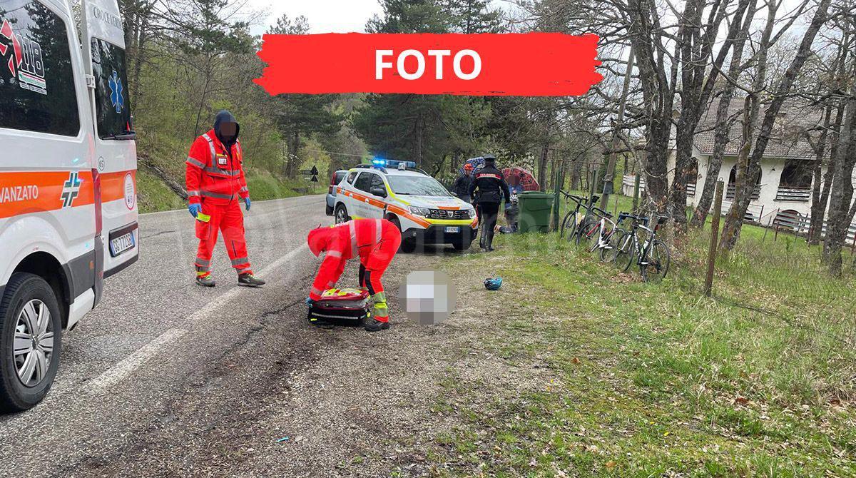 Tragedia in Alta Valmarecchia: ciclista muore nella discesa di Pugliano - Le immagini della tragedia avvenuta a Carpineto di Maiolo
