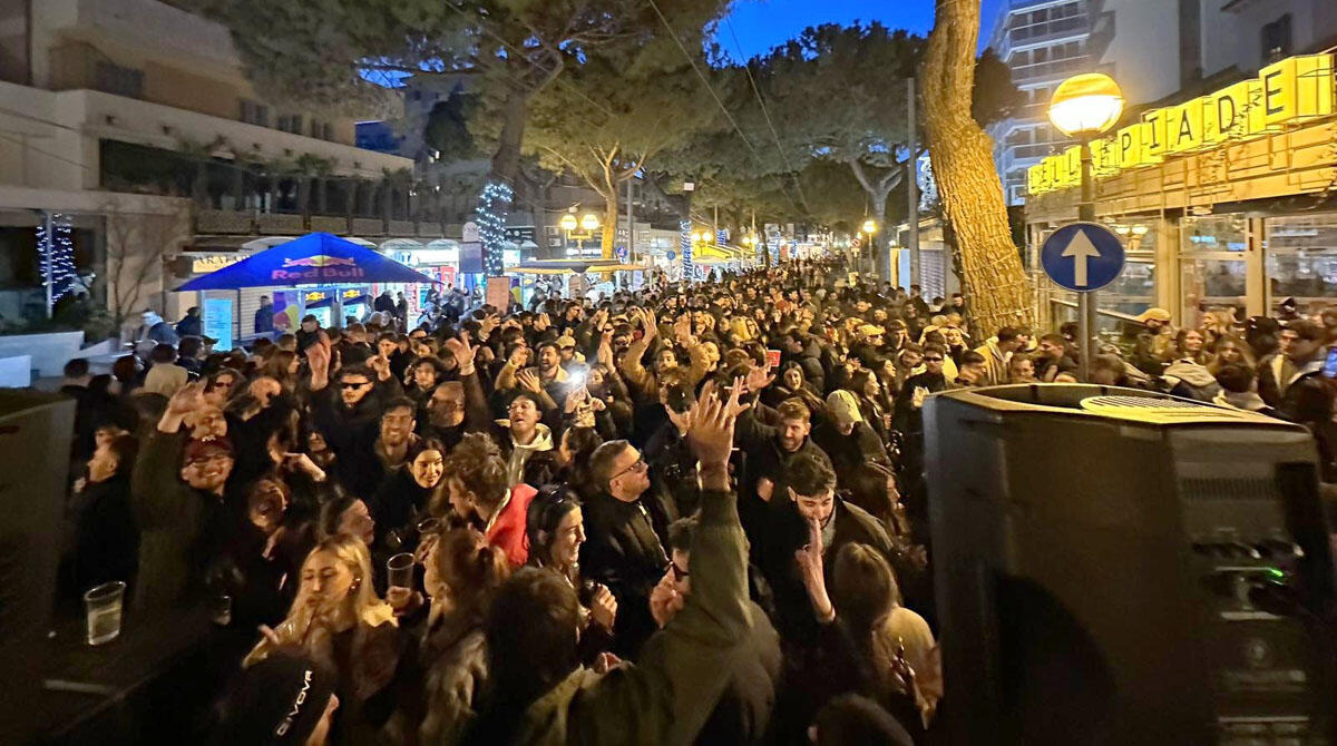 Il Beat Fest è stato un successo, il comitato tende la mano al Comune: "Altri eventi insieme" - La folla al Beat Fest