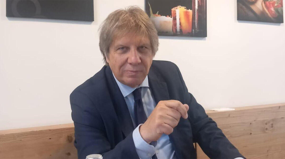 Riccione, più parcheggi a pagamento e tariffe più salate: "Angelini la sindaca delle tasse" - Stefano Paolini