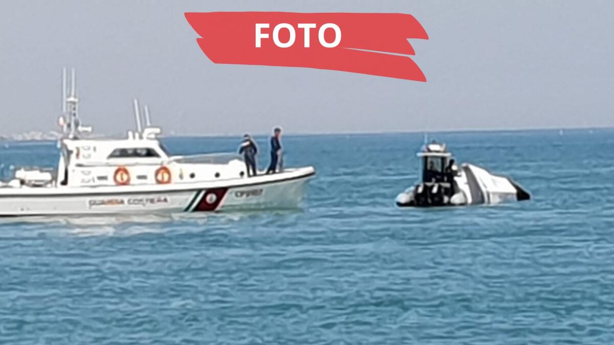 Peschereccio affonda a poche miglia dalla costa di Rimini -