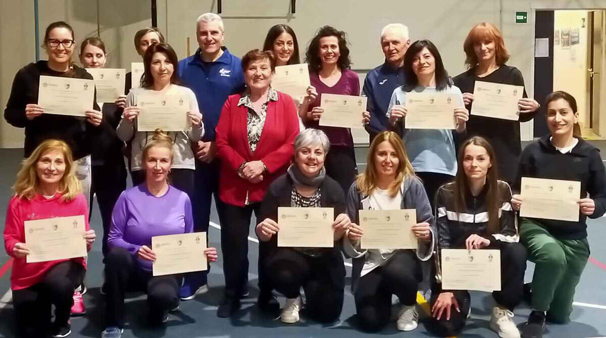 Riccione, 25 donne a lezione di autodifesa dai Carabinieri - 