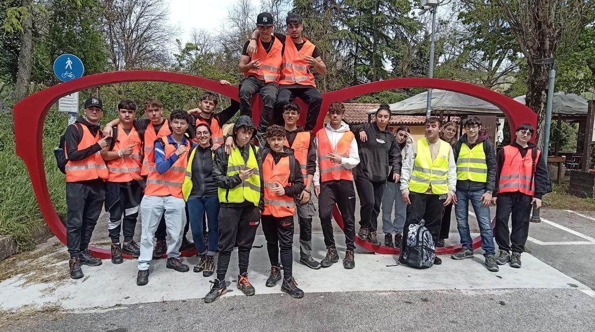 Ponte sul Marecchia, gli studenti del Belluzzi/da Vinci in cantiere per imparare sul campo -