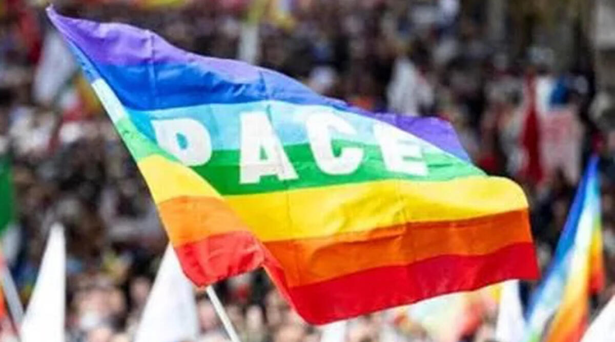 Manifestazione per la pace a Roma, da Rimini partiranno tre pullman: "Folle il programma di riarmo europeo" - Una manifestazione per la pace