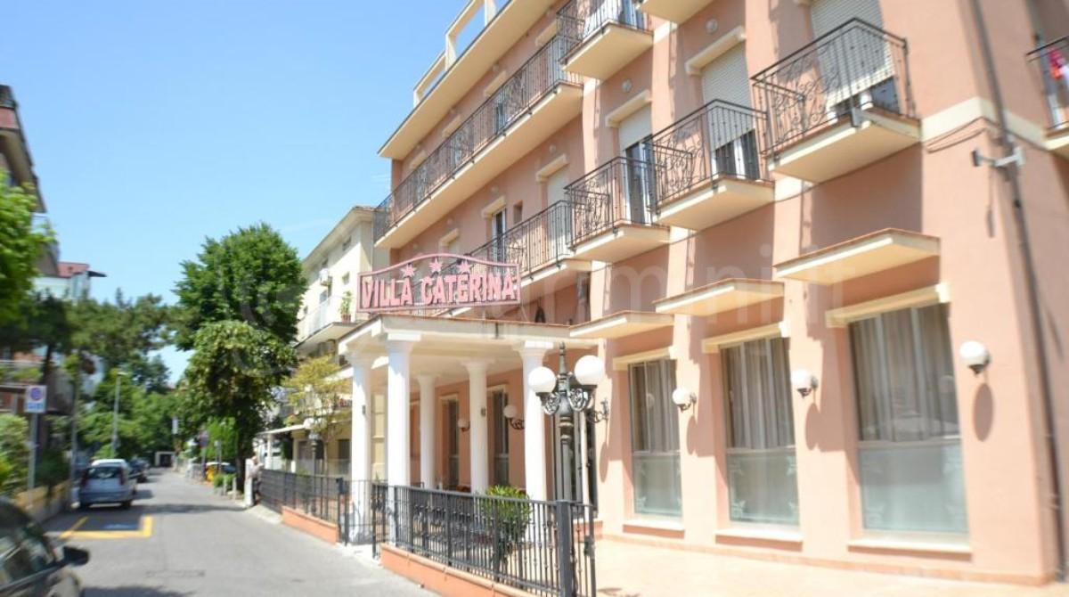 Rimini: Un Hotel diventa casa per studenti e lavoratori. Una risposta agli affitti insostenibili - Hotel Villa Caterina