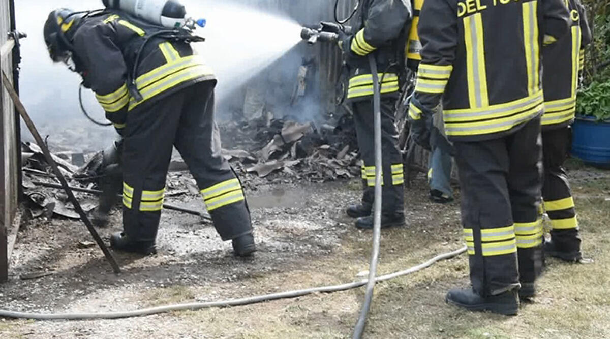 Incendio in via Sant’Aquilina: fabbricato inagibile, nessun ferito - Archivio