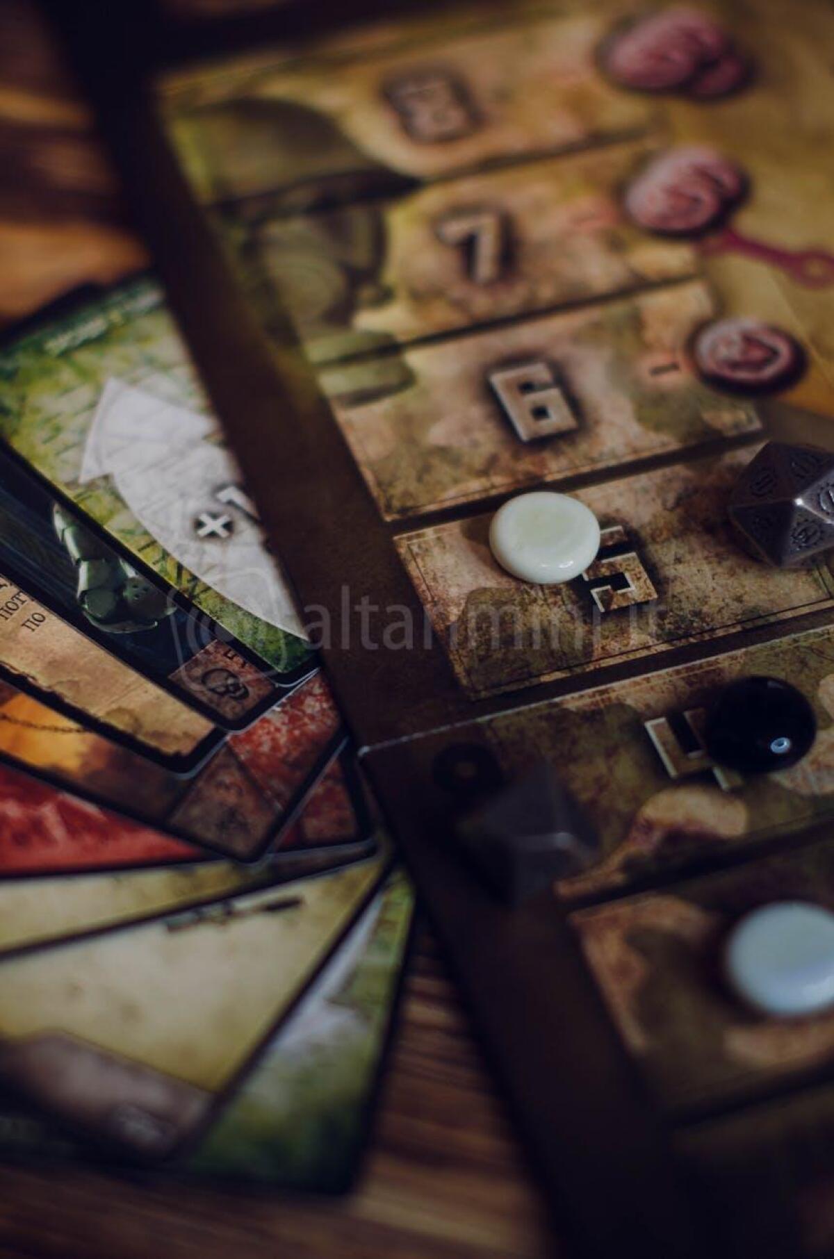 Misano Adriatico, tornano i giochi da tavolo in biblioteca - Photo by Nika Benedictova on <a href="https://www.pexels.com/photo/white-round-marker-on-board-game-7150645/" rel="nofollow">Pexels.com</a>