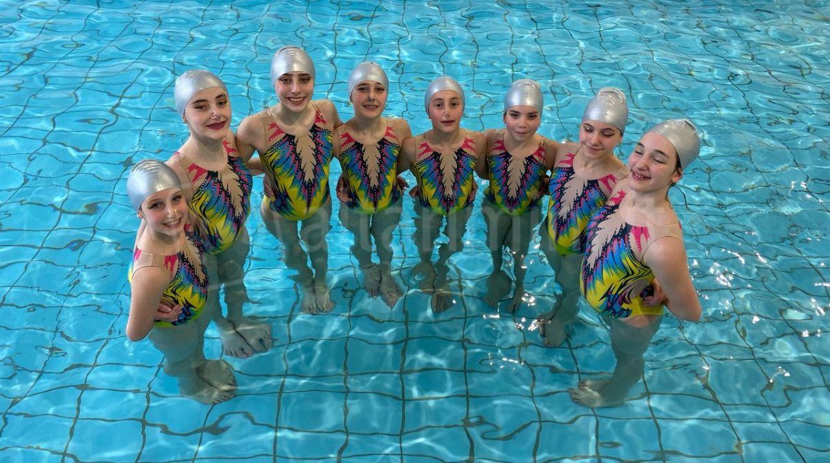 Polisportiva Riccione trionfa al Trofeo Regionale: pioggia di medaglie nel nuoto artistico -