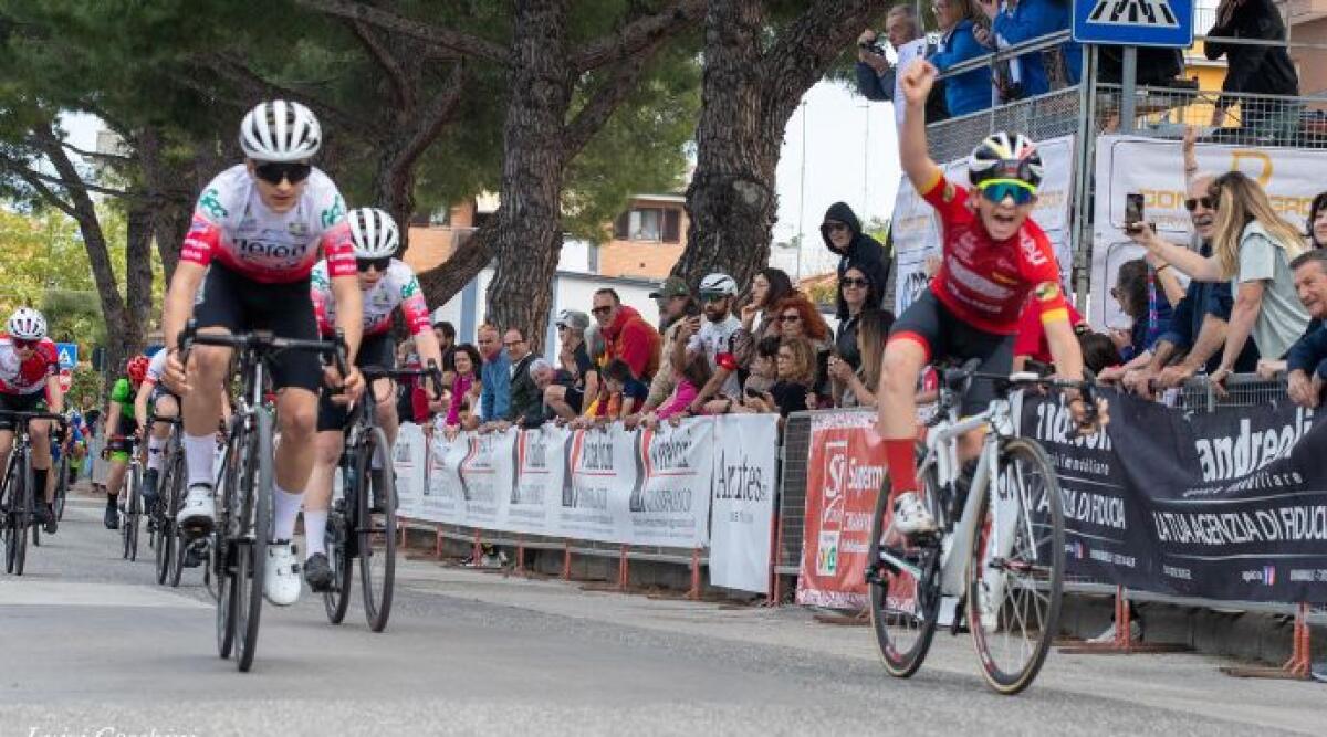Flavio Mattoscio regala la prima vittoria stagionale al Velo Club Cattolica al 52° Trofeo Liberazione - Vittoria di Flavio Mattoscio Velo Club Cattolica. Foto Luigi Cecchini