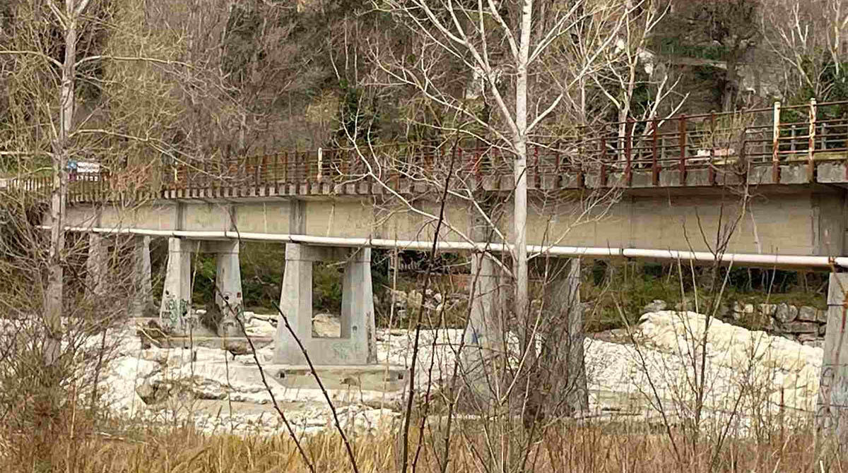 Ponte di Maiolo: slitta la chiusura, rinviata la demolizione - Ponte di Maiolo sulla Sp 107