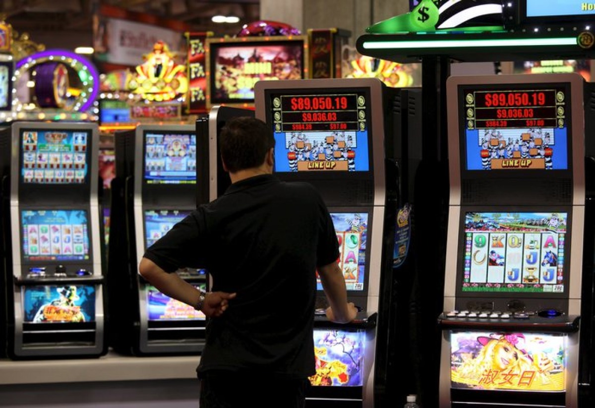 L’impatto del gioco d’azzardo sulla distribuzione della ricchezza: un trasferimento silenzioso dai poveri ai ricchi - Foto Ansa