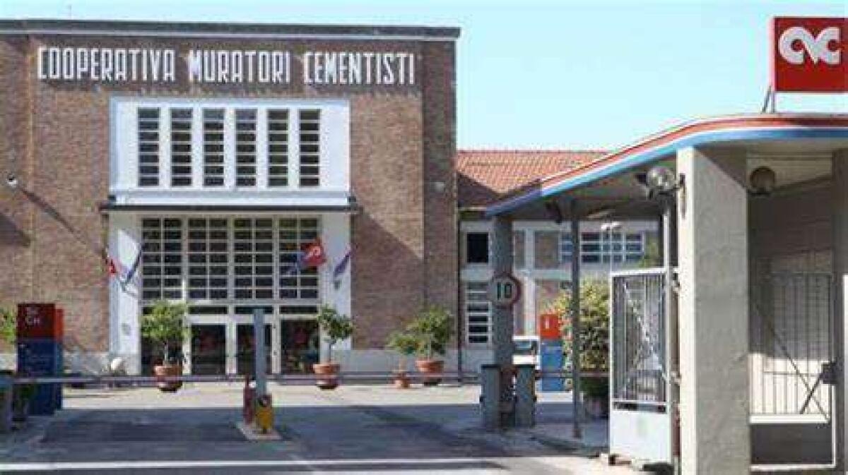 Cmc di Ravenna verso la svolta: il 13 giugno l’asta decisiva per salvare l’azienda - La sede della Cmc