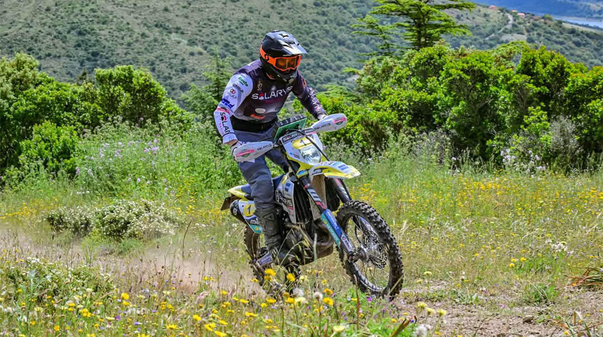 Thomas Marini reagisce alle difficoltà e spicca ad Alghero: chiude terzo assoluto -