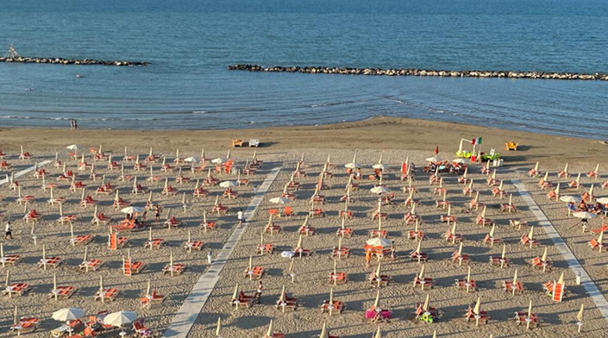 Turismo e accoglienza: il Comune cerca un partner per gestire lo IAT estivo di Igea Marina - Foto di repertorio
