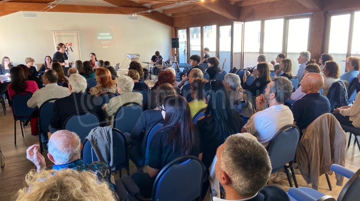 Mese dantesco a San Marino: l'Inferno riletto dagli studenti - Il pubblico dell'evento