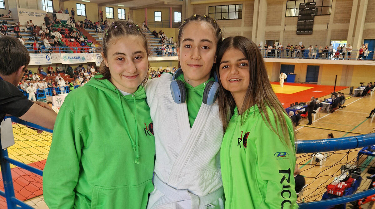 Judoka Riccionese, tre giovani guerriere al Campionato Italiano a Mola di Bari - da sinistra Forlani, Longo e Nassuato