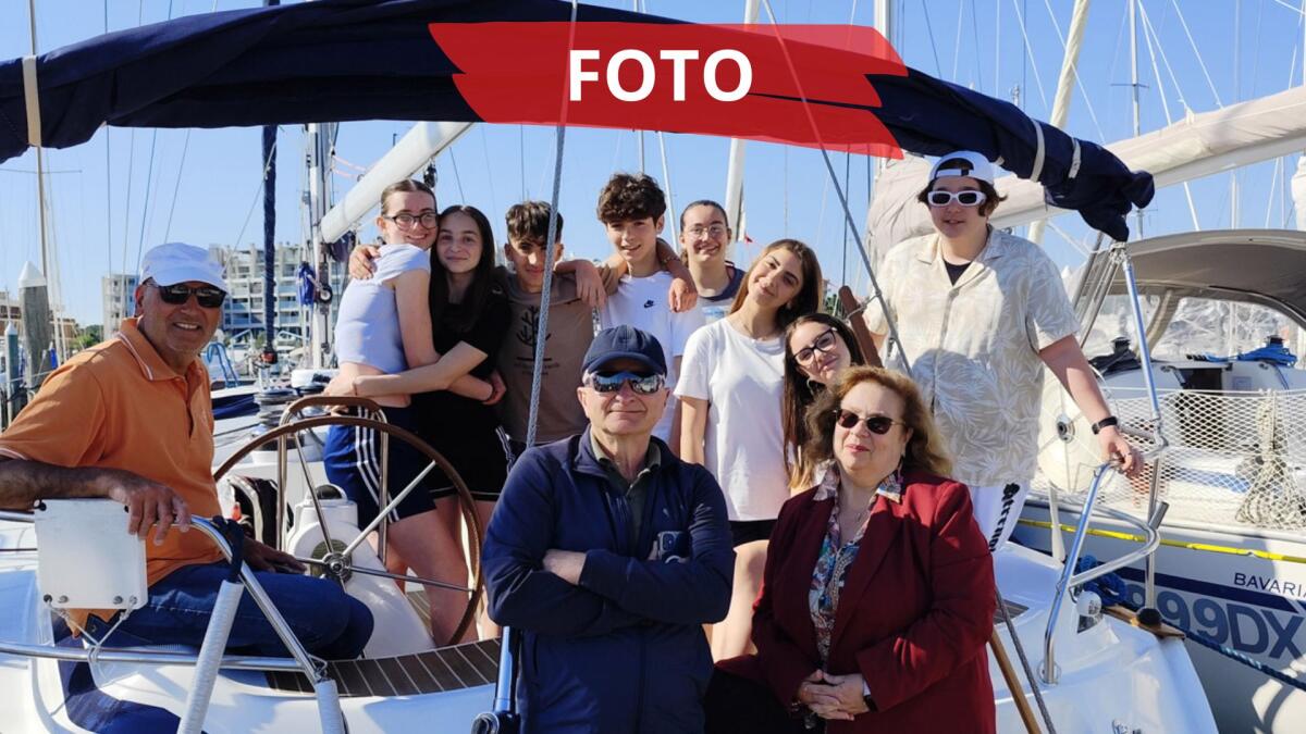 Studenti del Liceo Serpieri salpano in barca a vela per una speciale lezione -